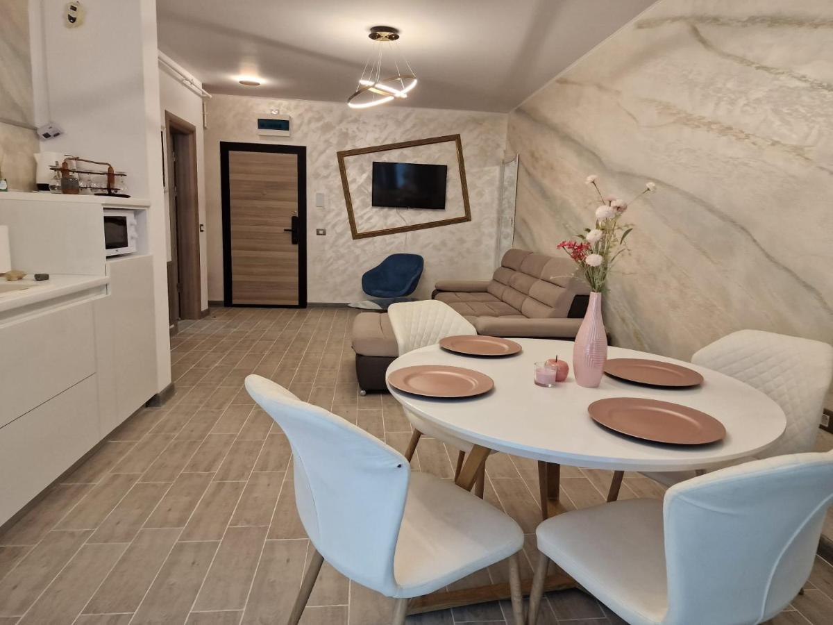 Livia Apartment Navodari Dış mekan fotoğraf